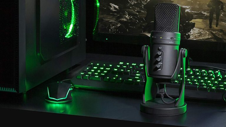 How a Gaming Microphone Can Improve Your Communication